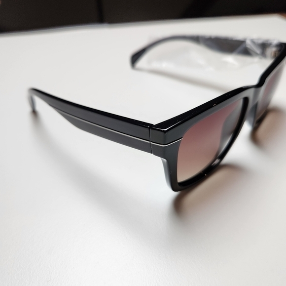 Rachel Zoe Fawn Sunglasses Black - Picture 11 of 14